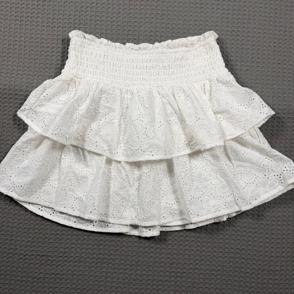 Art Class Girls White Eyelet Tiered Ruffle Skirt Smocked Waist Size M 8